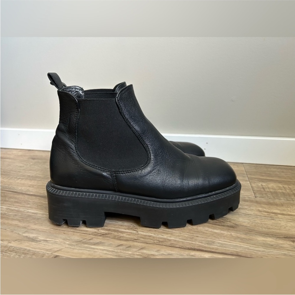 L’intervalle Giannis chunky Leather Chelsea Boots
